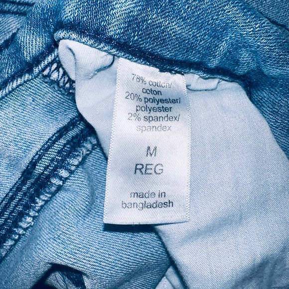 Maurices Woman’s Denim High Rise Distressed Skinny Jeans Size Medium - Picture 7 of 9